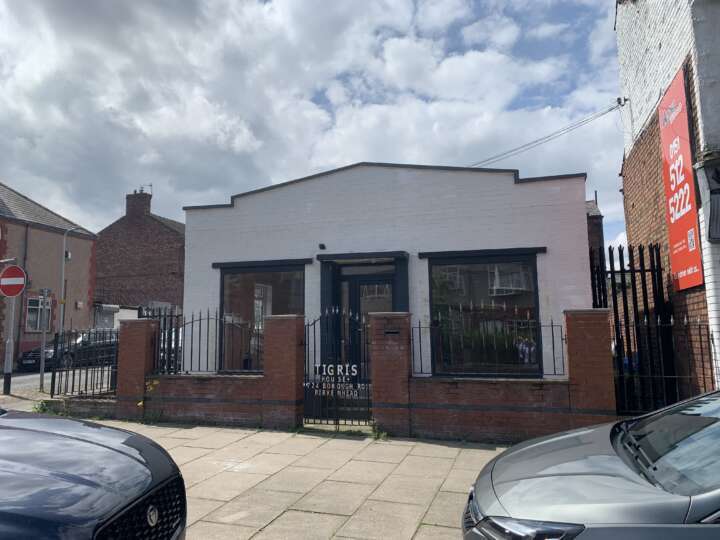 724 Borough Rd, Birkenhead for sale - Building Photo - Image 1 of 1