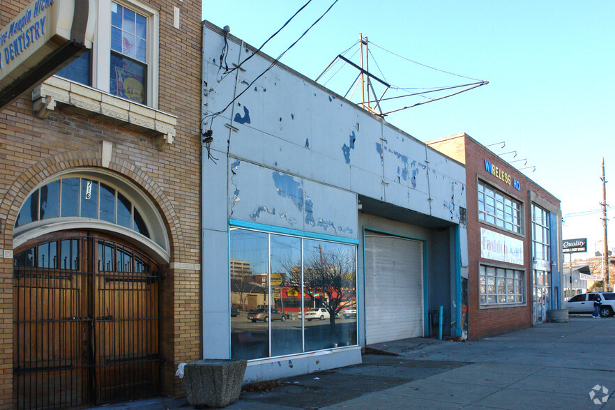 710 E Broadway, Louisville, KY for sale - Primary Photo - Image 1 of 1