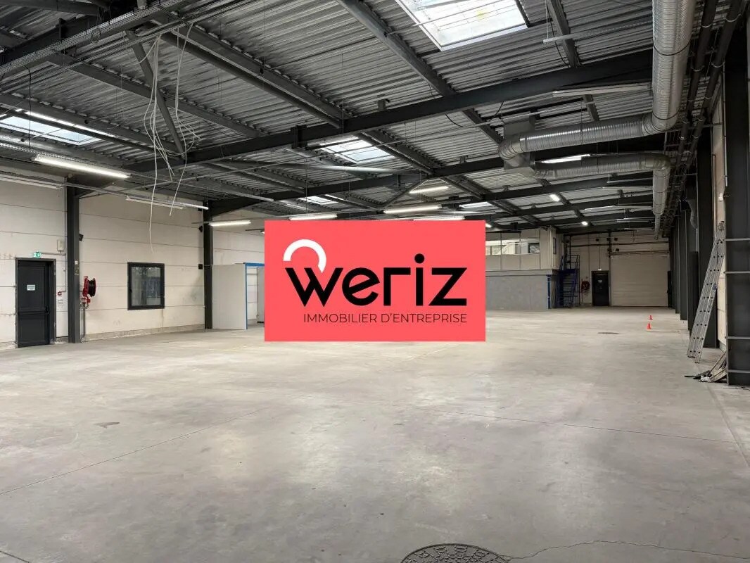 Light Industrial in Marseille to rent Interior Photo- Image 1 of 9