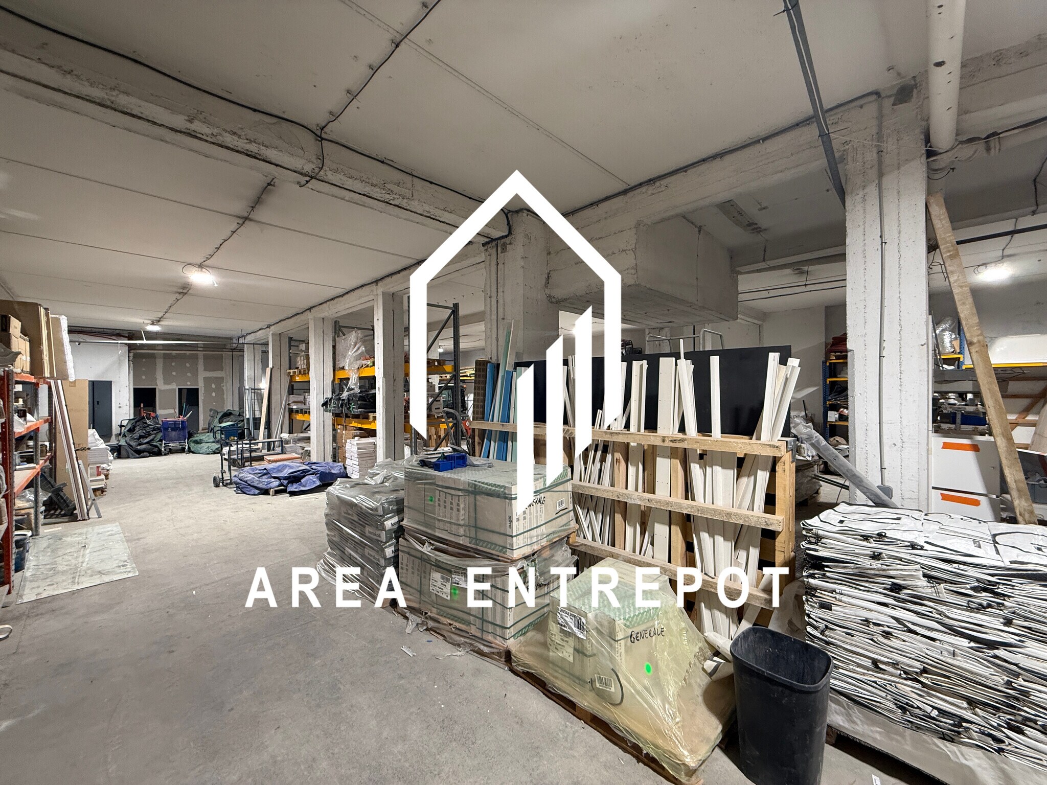 Light Industrial in Marseille for sale Primary Photo- Image 1 of 8