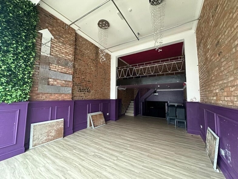 6 Queen St, Blackpool to rent - Building Photo - Image 2 of 10