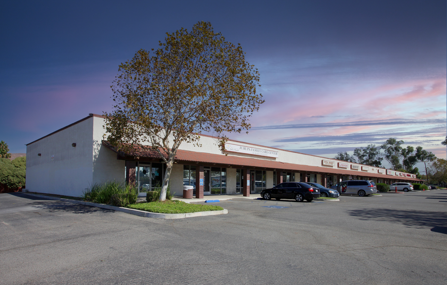 9415 Mission Blvd, Riverside, CA for rent - Building Photo - Image 1 of 3