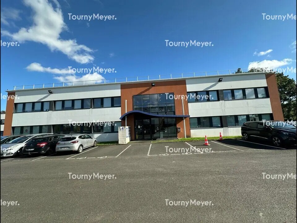 Office in Rezé to rent Building Photo- Image 1 of 7