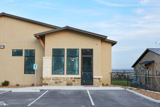 21202 Market Rdg, San Antonio, TX for rent Building Photo- Image 1 of 3