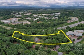 11 Hazelnut Dr, Asheville, NC for sale Aerial- Image 1 of 4