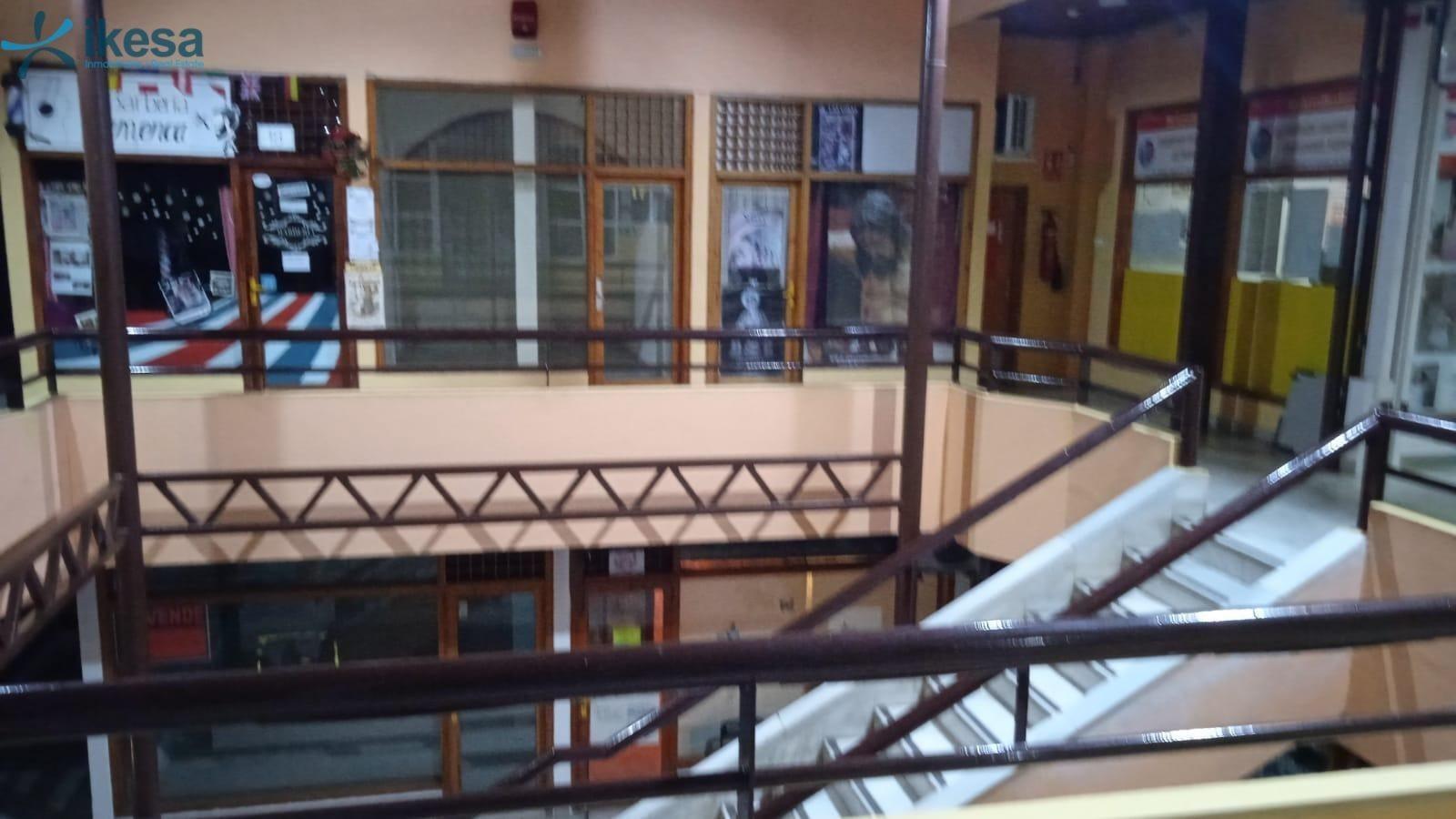 Office in Jerez de la Frontera, Cádiz for sale Building Photo- Image 1 of 25