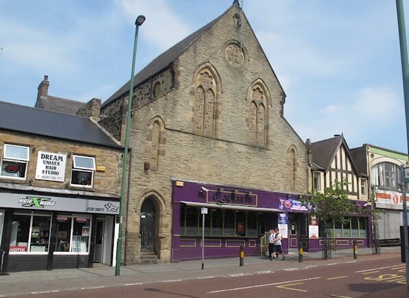 17-21 Front St, Consett for sale Primary Photo- Image 1 of 1