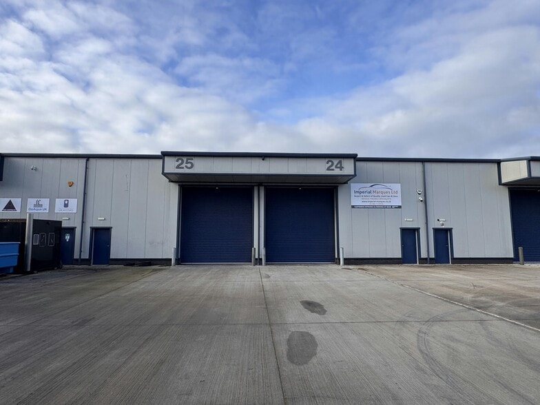 19-28 Kempton Rd, Pershore to rent - Building Photo - Image 2 of 28
