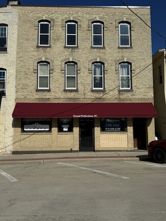 More details for 117 S 2nd St, Whitewater, WI - Office/Retail for Rent