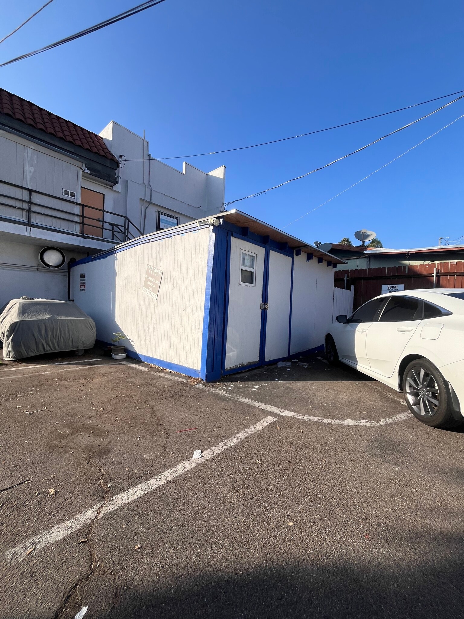 4003-4015 Park Blvd, San Diego, CA to rent Interior Photo- Image 1 of 2