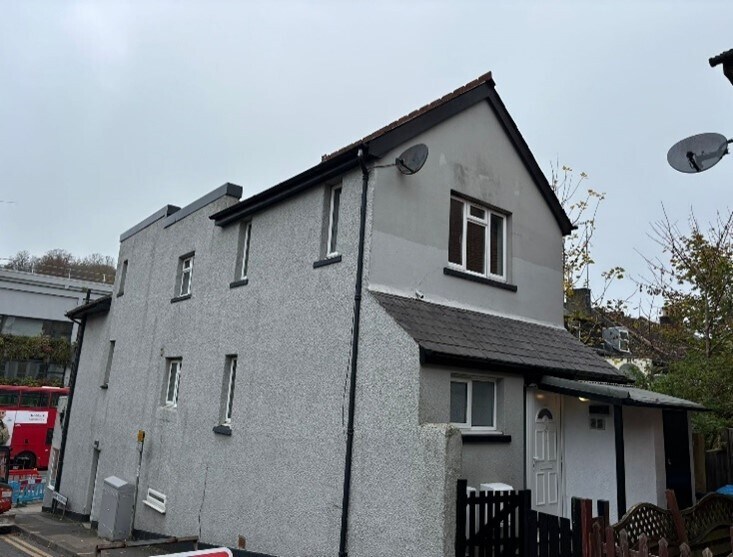 12 Croydon Rd, Caterham for sale - Building Photo - Image 3 of 12