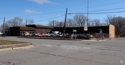 21612 Schoenherr Rd, Warren, MI for sale Primary Photo- Image 1 of 1