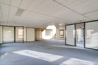 Office in Lognes to rent Interior Photo- Image 2 of 5
