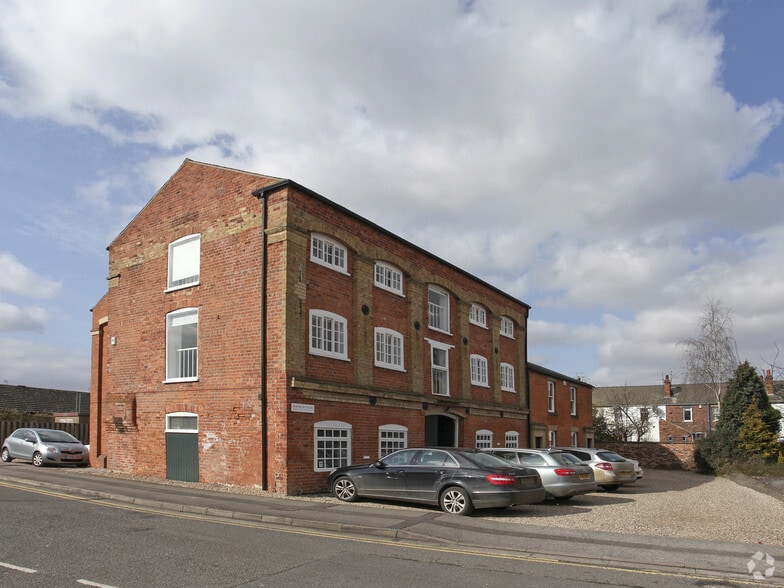 Roman Whar, Lincoln to rent - Building Photo - Image 3 of 3