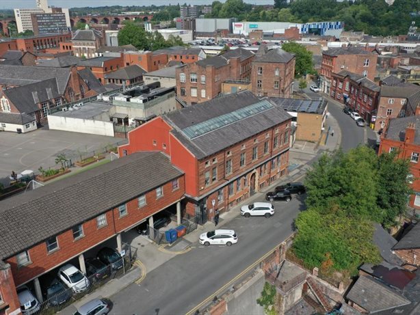 19-37 High St, Stockport for sale - Building Photo - Image 1 of 2