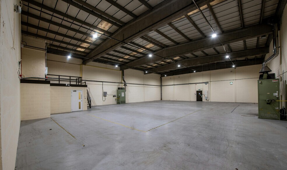 Wellheads Dr, Aberdeen to rent - Building Photo - Image 2 of 11