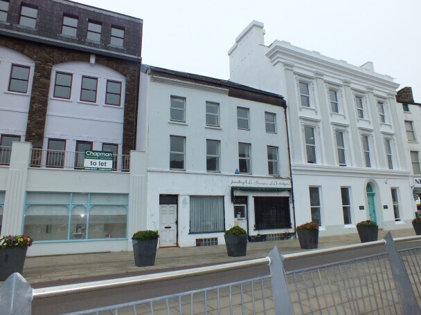 22-23 North Quay, Douglas for sale Primary Photo- Image 1 of 1