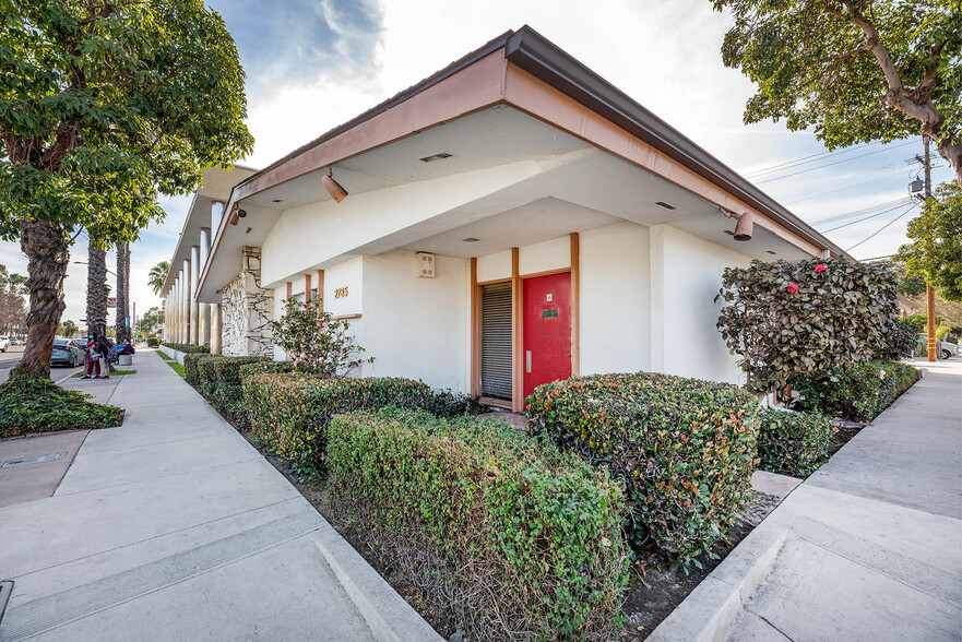 2785 Pacific Ave, Long Beach, CA for rent - Building Photo - Image 1 of 8