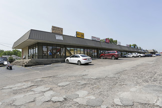 More details for 701-715 W Henderson St, Cleburne, TX - Retail for Rent