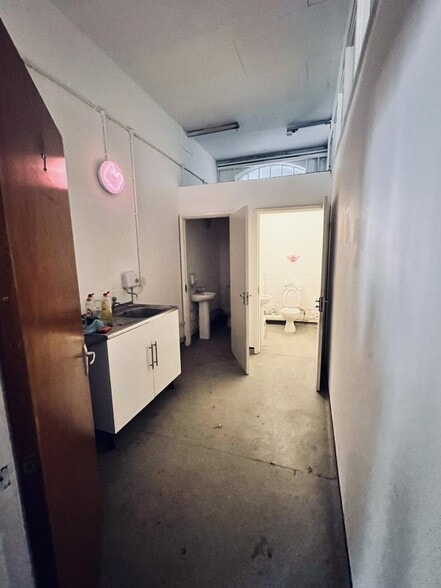 St Johns Rd, Stourbridge to rent - Interior Photo - Image 3 of 13