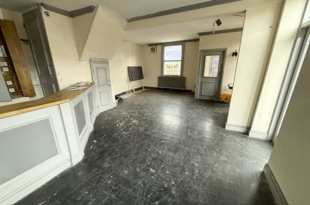 36 Westfield St, St Helens to rent Interior Photo- Image 1 of 4