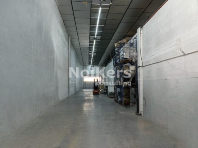 Industrial in L'Hospitalet de Llobregat, Barcelona to rent Interior Photo- Image 1 of 5