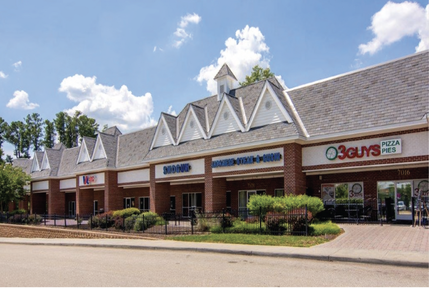 7000-7044 Woodlake Commons Loop, Midlothian, VA for rent - Building Photo - Image 3 of 8