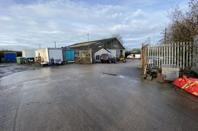 28 Mill Rd, Barnstaple for sale Primary Photo- Image 1 of 1