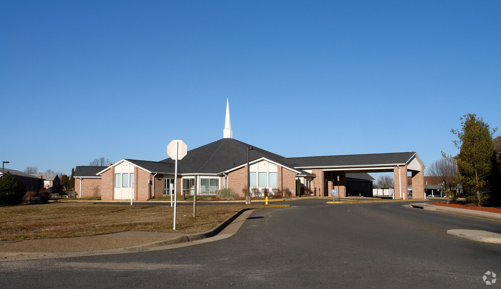 9858 Fairmont Ave, Manassas, VA for sale - Primary Photo - Image 1 of 1