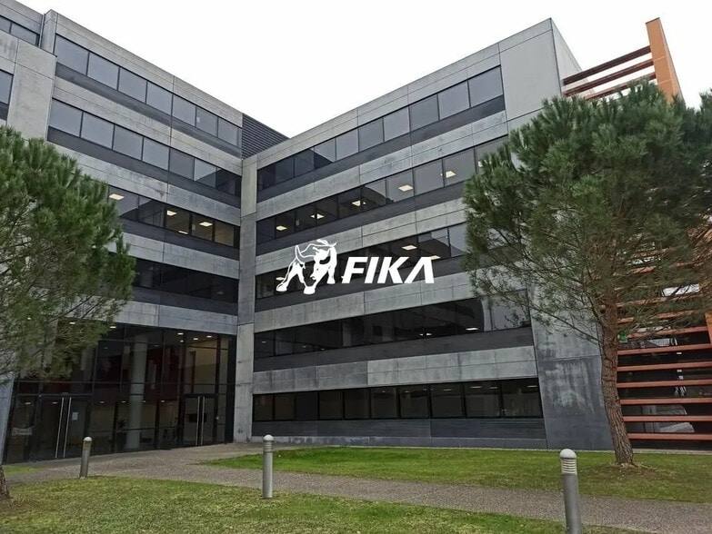 Office in Toulouse to rent - Building Photo - Image 2 of 7