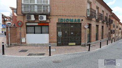 Retail in Colmenar Viejo, MAD for rent Interior Photo- Image 1 of 10