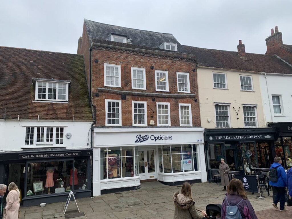 76-77 North St, Chichester for sale Building Photo- Image 1 of 1