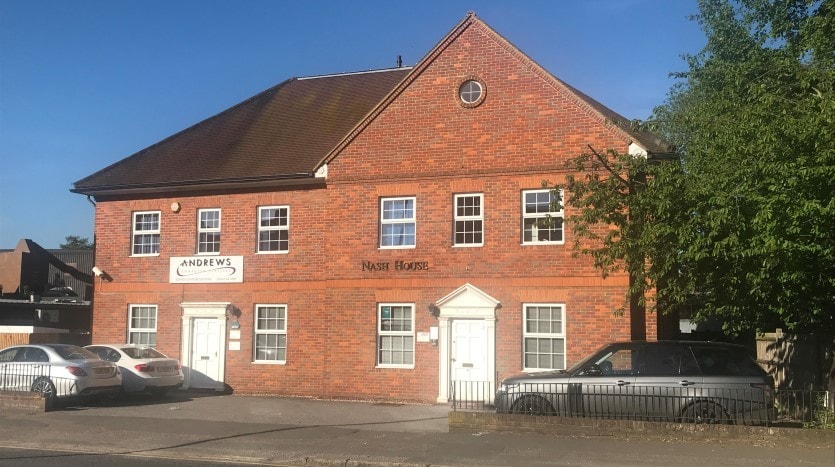 12 London Rd, Hemel Hempstead for sale - Primary Photo - Image 1 of 1