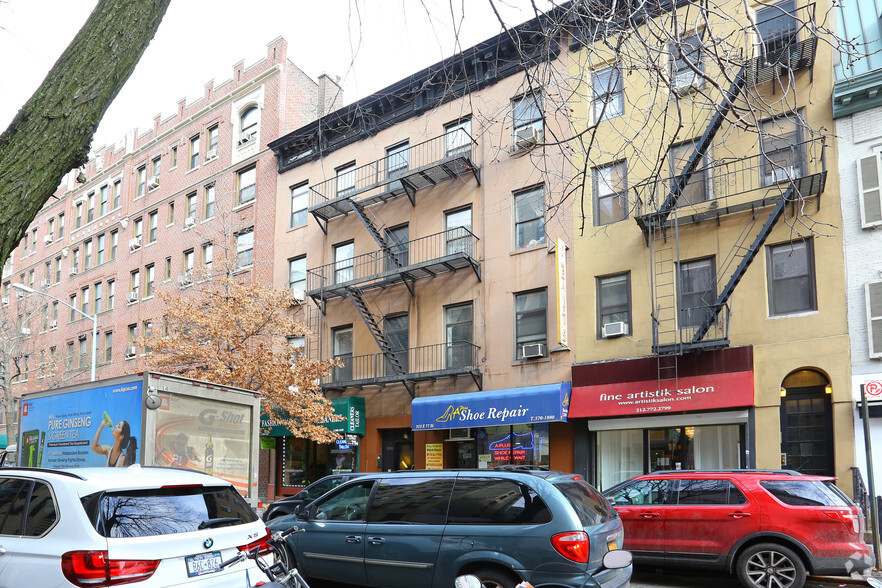 353 E 77th St, New York, NY for rent - Primary Photo - Image 1 of 2