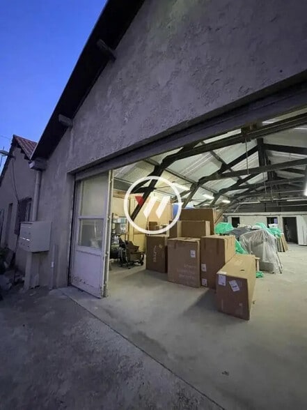 Office in Marseille to rent - Building Photo - Image 3 of 6