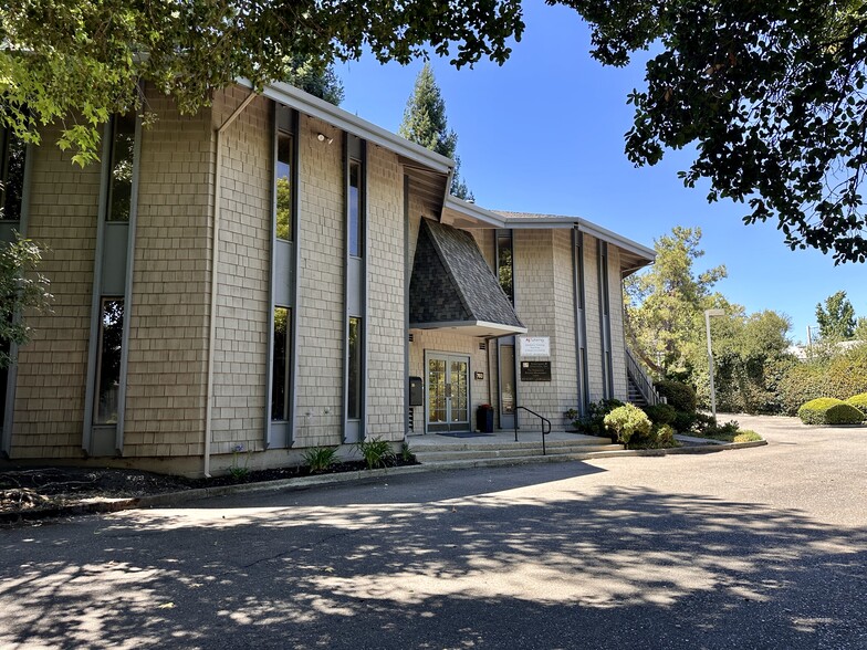 760 San Ramon Valley Blvd, Danville, CA for sale - Building Photo - Image 1 of 4