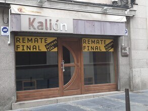 Retail in Ávila, Ávila to rent Building Photo- Image 2 of 11