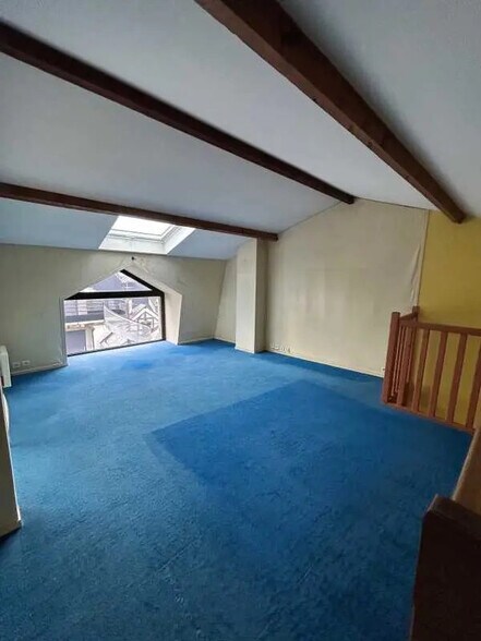 Office in Rouen to rent - Interior Photo - Image 3 of 4