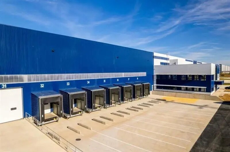 Industrial in Villenoy to rent Building Photo- Image 1 of 10