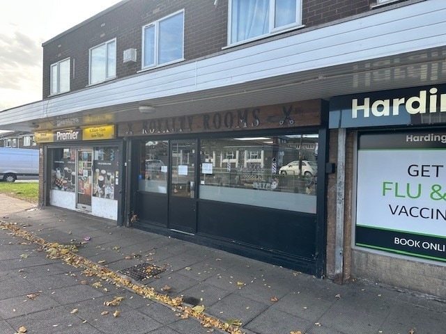 300-318 Stroud Ave, Willenhall to rent Primary Photo- Image 1 of 3