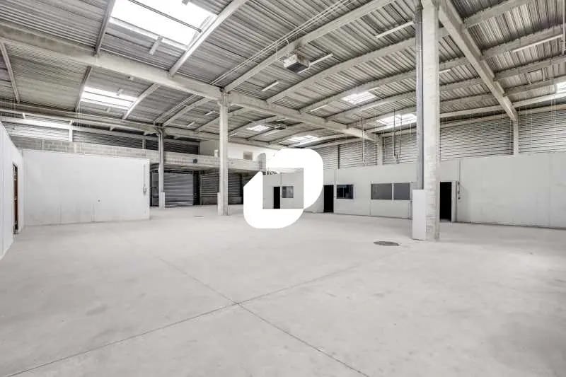 Industrial in Évry-Courcouronnes to rent - Interior Photo - Image 3 of 15