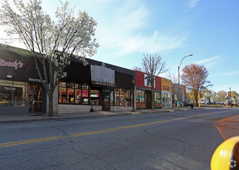 474-484 Moody St, Waltham, MA for sale - Primary Photo - Image 1 of 1