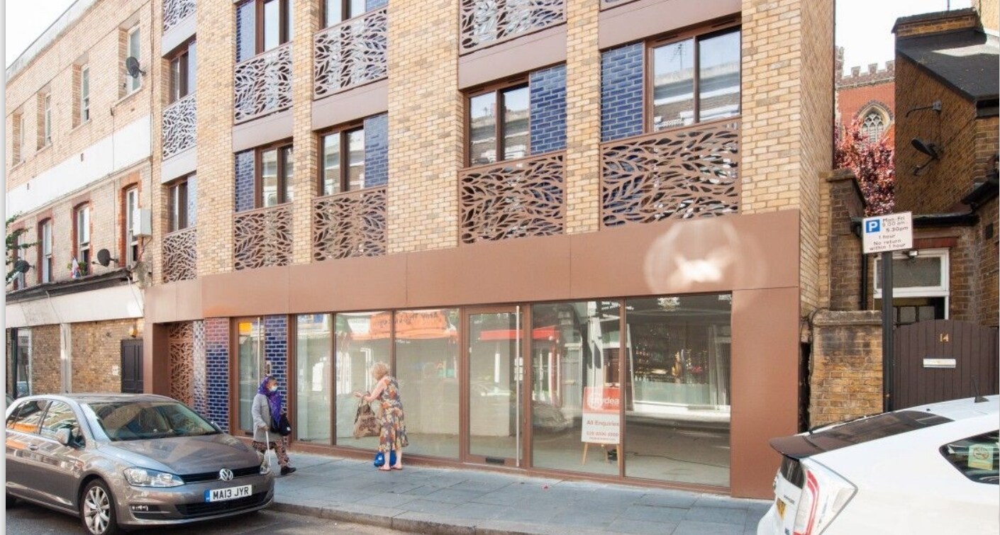 12-13 Market Pl, London for sale Primary Photo- Image 1 of 1