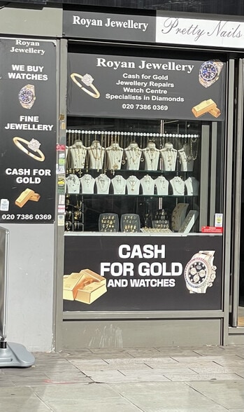 347 North End Rd, London to rent - Building Photo - Image 3 of 9