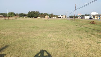 US Hwy 290 & Sandridge Dr, Giddings, TX for sale Primary Photo- Image 1 of 1