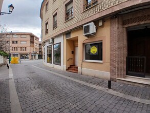 Retail in Cuéllar, Segovia to rent Construction Photo- Image 2 of 13
