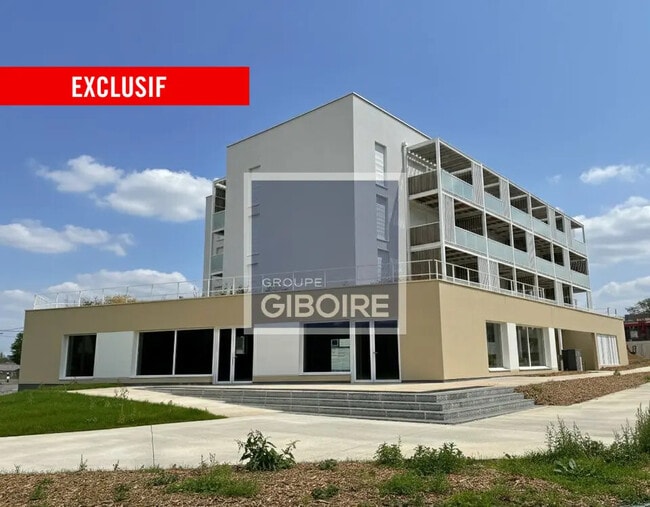 Vente Commerce 143 m² à 334 m²