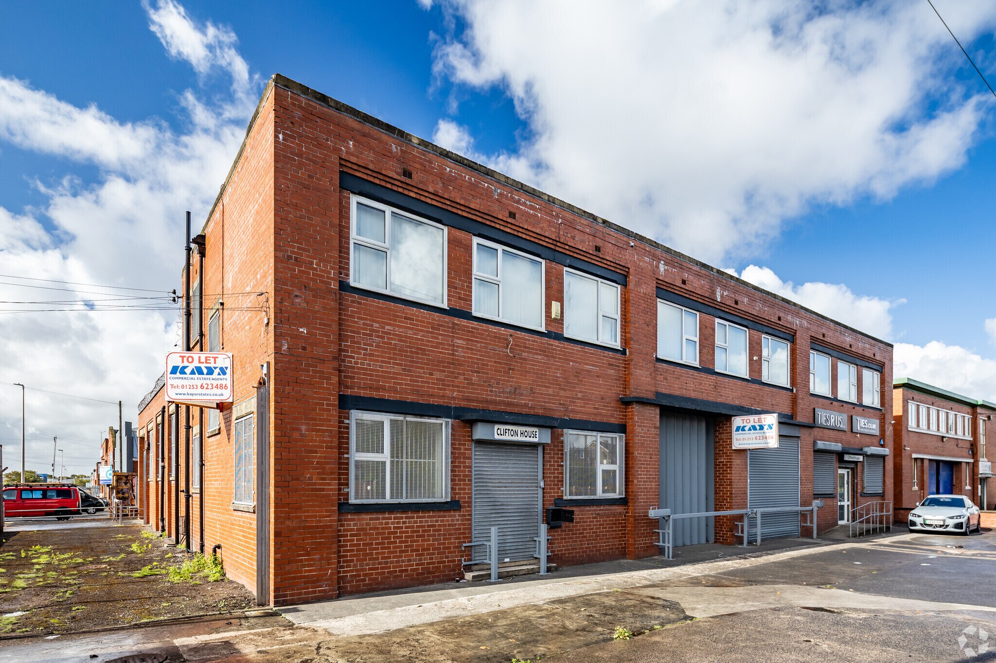 Clifton Rd, Blackpool to rent Primary Photo- Image 1 of 3