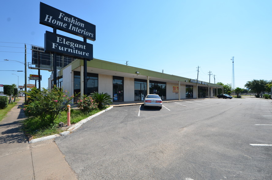 2955 Fondren Rd, Houston, TX for sale - Building Photo - Image 1 of 1