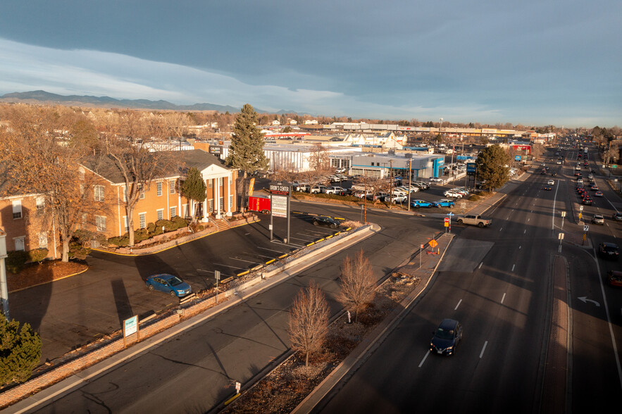 2103 S Wadsworth Blvd, Lakewood, CO for rent - Building Photo - Image 3 of 15